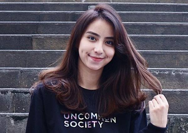 selebgram-Indonesia-Clairine-Christabel